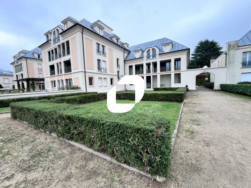 IMMPROVE vous propose à la vente un plateau de bu