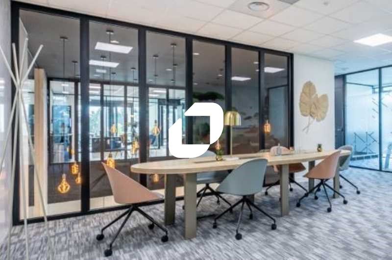 Situé à Elancourt au coeur de la zone d'activité