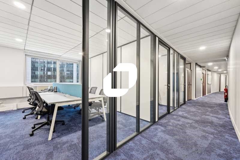 Situé à deux pas du RER A station « Noisy MONT D'