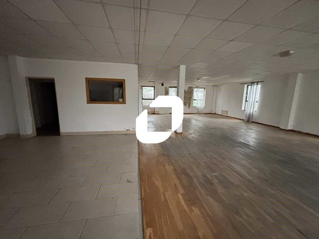 Bureaux/Activités à Louer | À partir de 170 m² |
