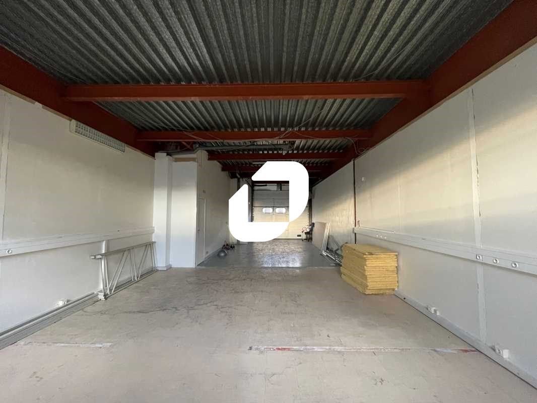 Situées à proximité de l'autoroute A6 et de la N1