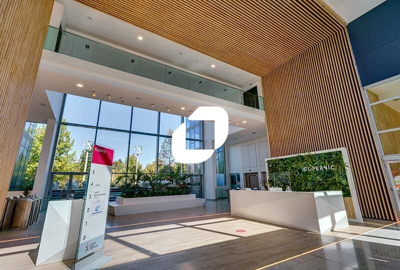 A proximité de la gare de Massy RER B & C et TGV.