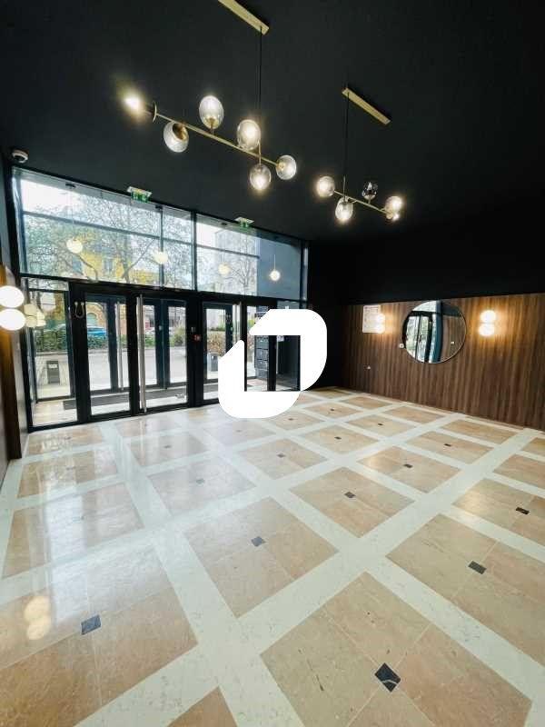 À proximité des "Passages" des grands axes routie