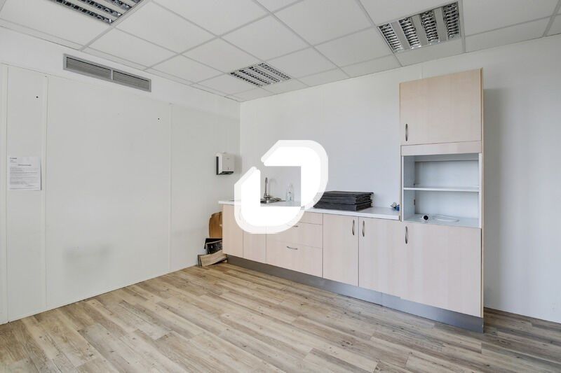 Idéalement situés à Charenton-le-Pont, aux portes