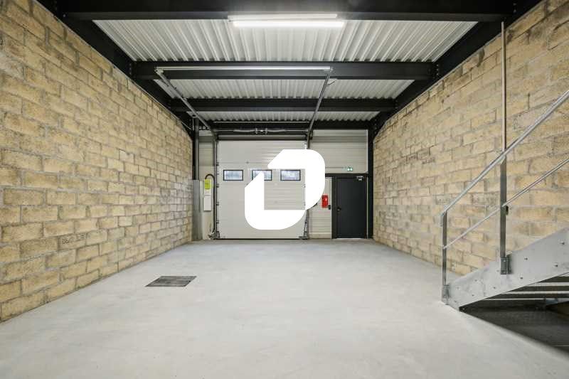 Immprove vous propose à Épinay-sur-Seine un local