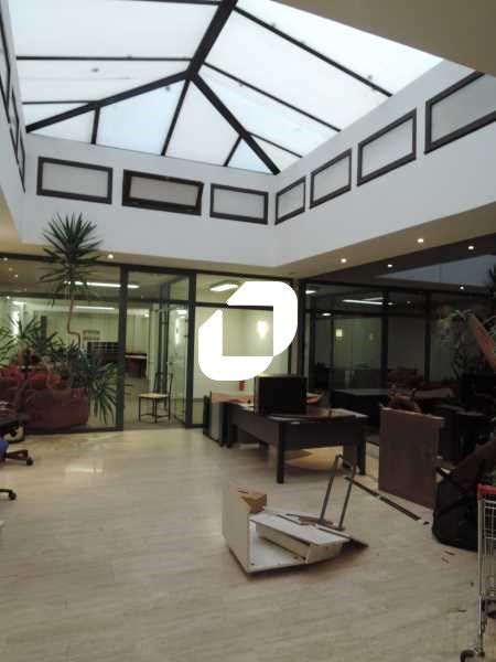 Idéalement situés ! Immprove vous  propose des lo