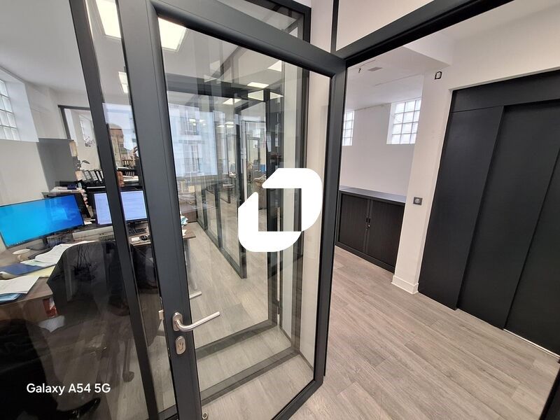 Idéalement situés ! Immprove vous  propose des lo