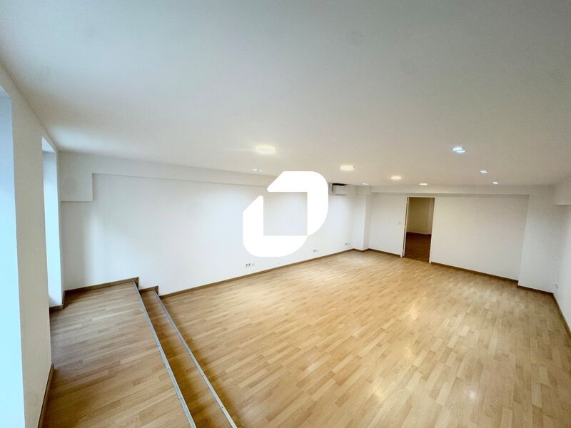 Située en plein coeur du 2eme arrondissement, IMM