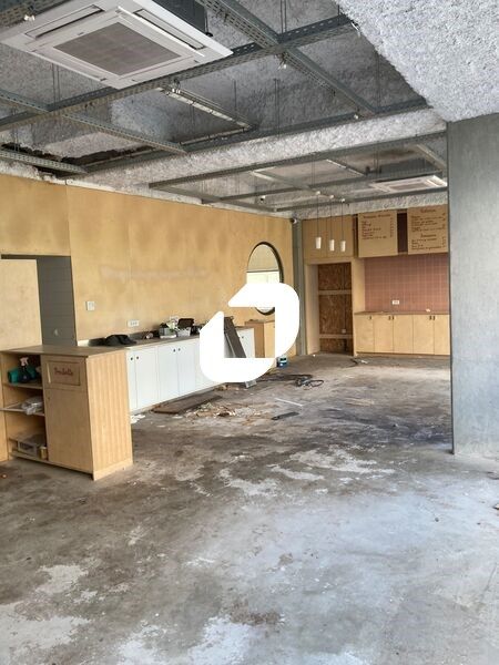 Immprove vous propose un local commercial en loca