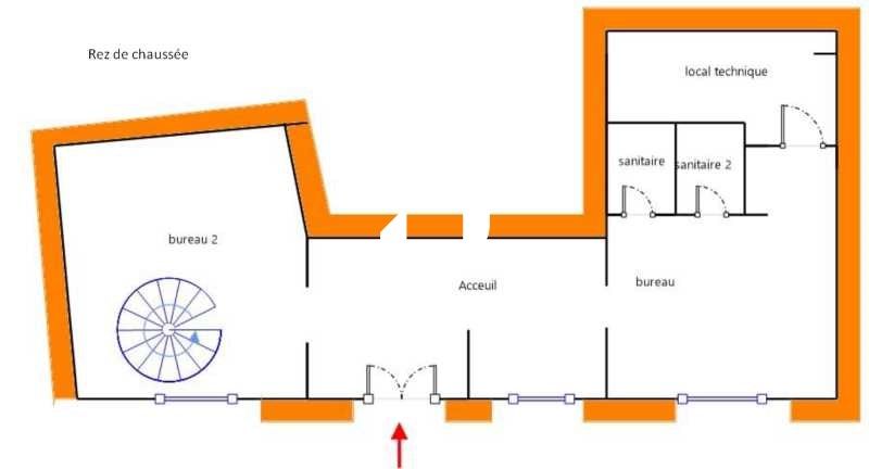 Location locaux commerciaux 141 m² non divisibles