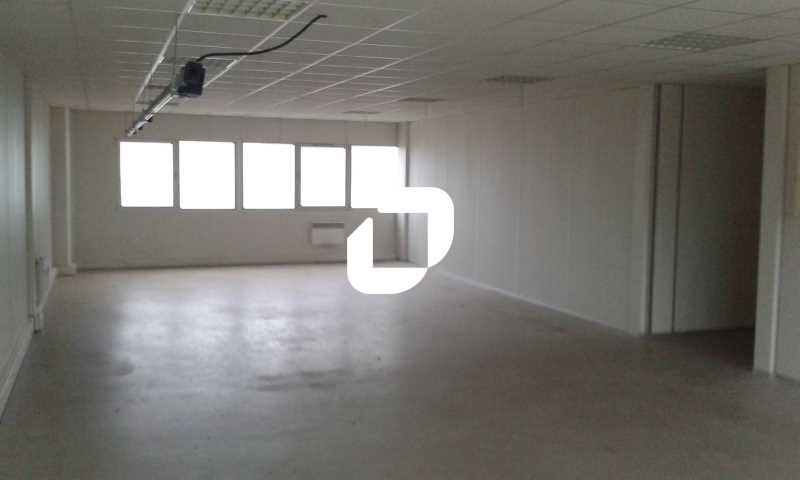 IMMPROVE vous propose à la location une surface d