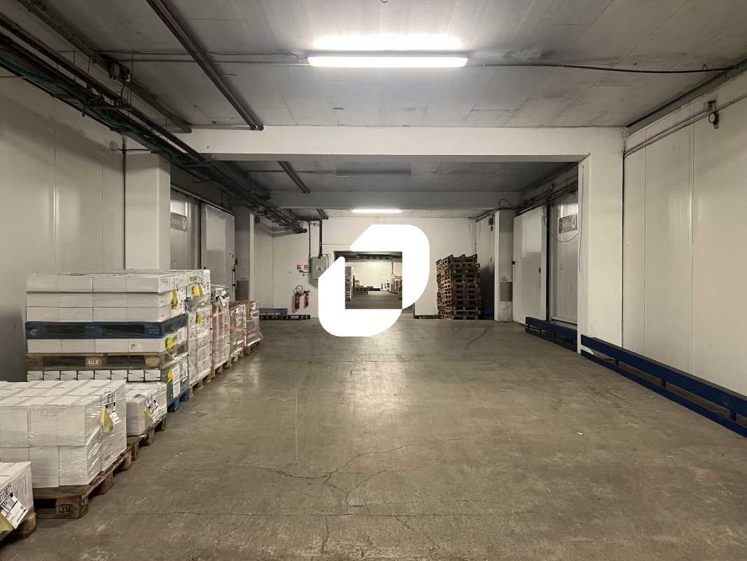 Dans la ZAC Thiais-Orly (Sénia), à proximité des 