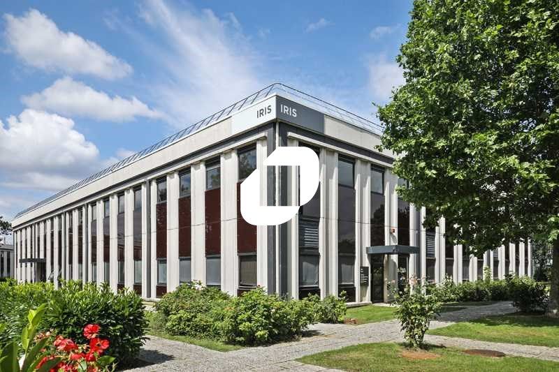 Idéalement situé au coeur de la zone d'activité d