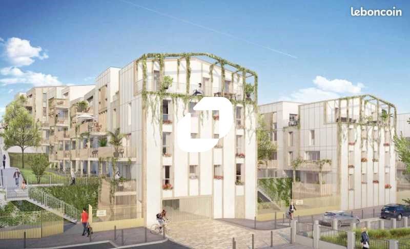 A proximité immédiate du métro et des axes routie