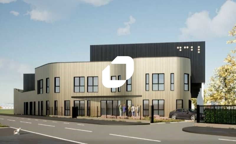 Locaux d'Activités de 5402 m² non divisibles à Lo