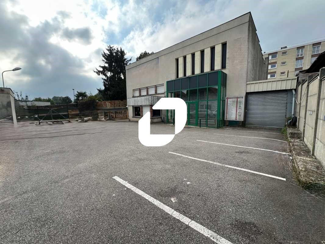 Immprove vous propose à la vente, sur la commune 