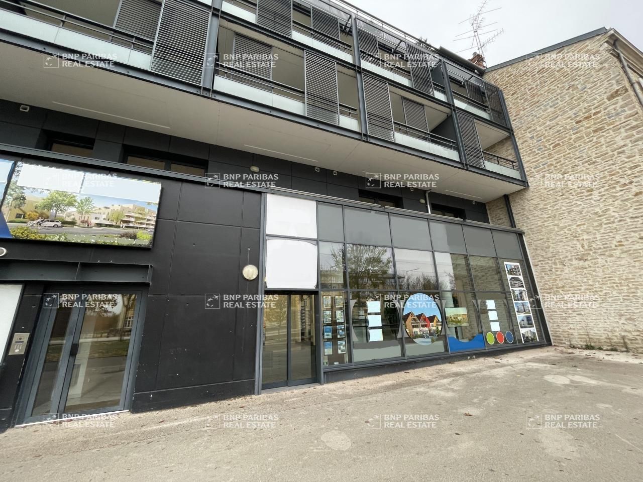 307.3 m² pour ce bureaux en location à Dijon