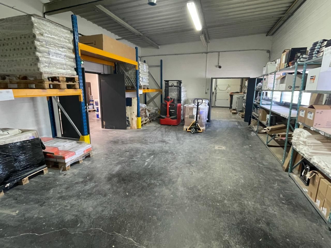 565 m² pour ce activité en location à Épinay-sur-seine