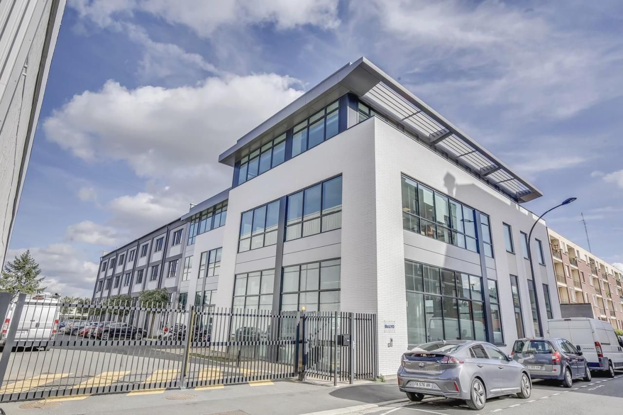 Location Activité 3292 m² non divisibles 94200 Ivry-sur-seine