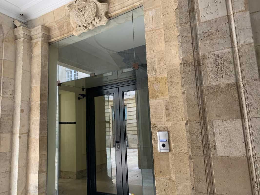 Au coeur du Triangle d'Or de Bordeaux, au sein d'