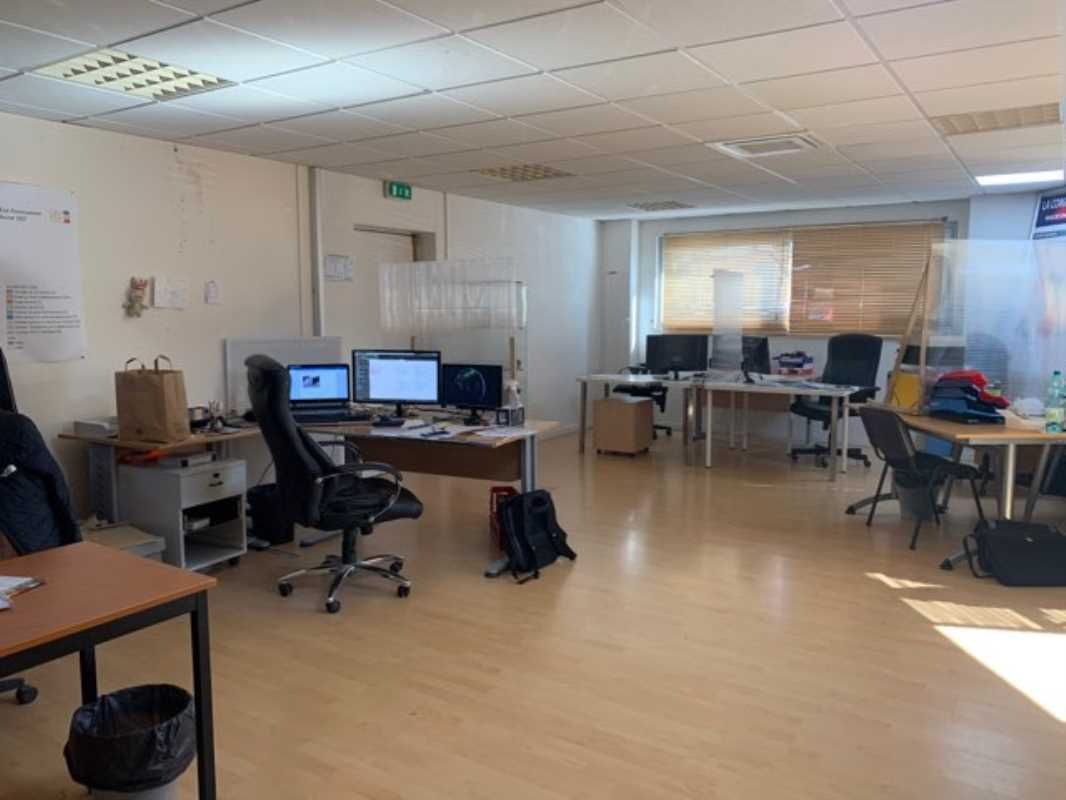 Au coeur du parc d'activité du Grand Port de Bègl