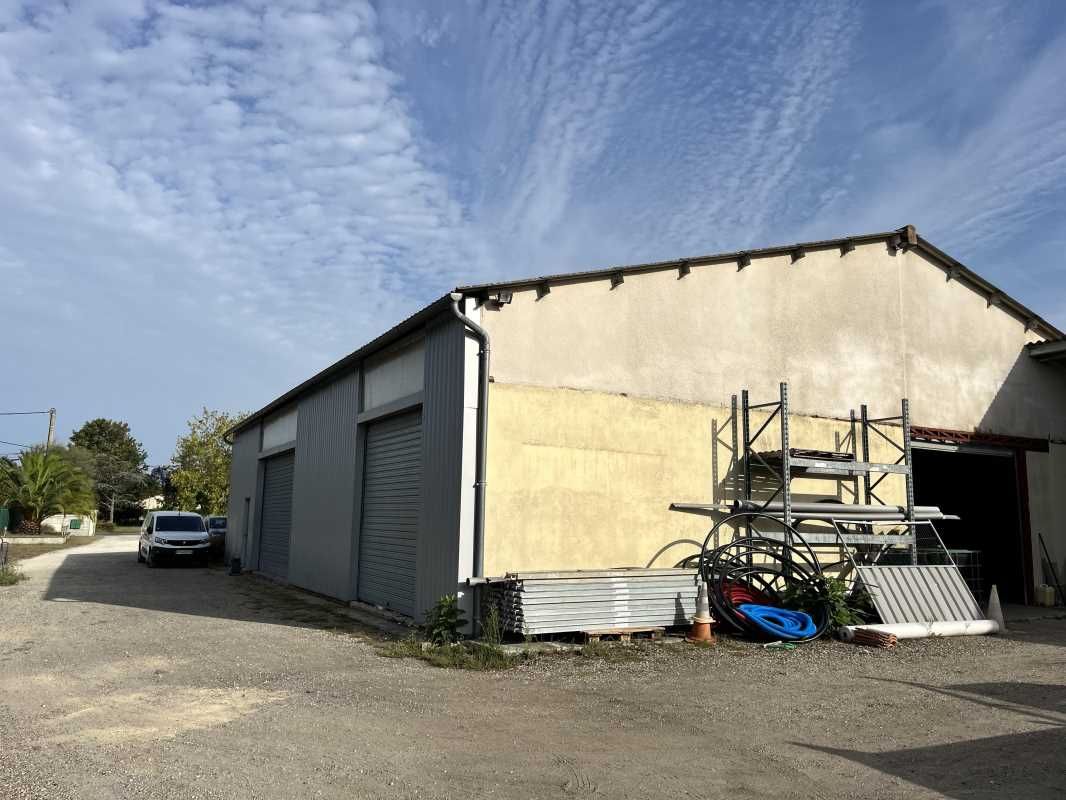 FAIR-RE vous propose à la vente , situé au Nord d