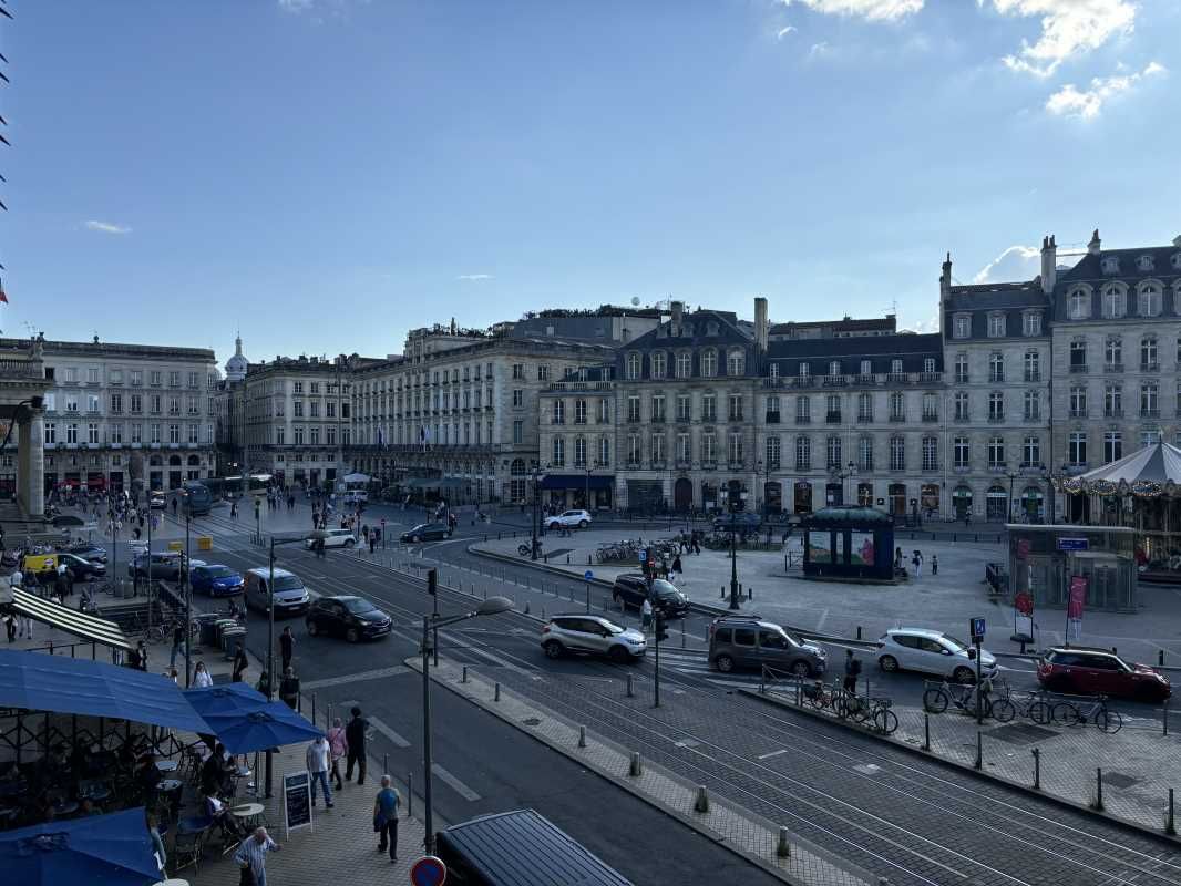 En plein coeur du Triangle d'Or de Bordeaux, FAIR