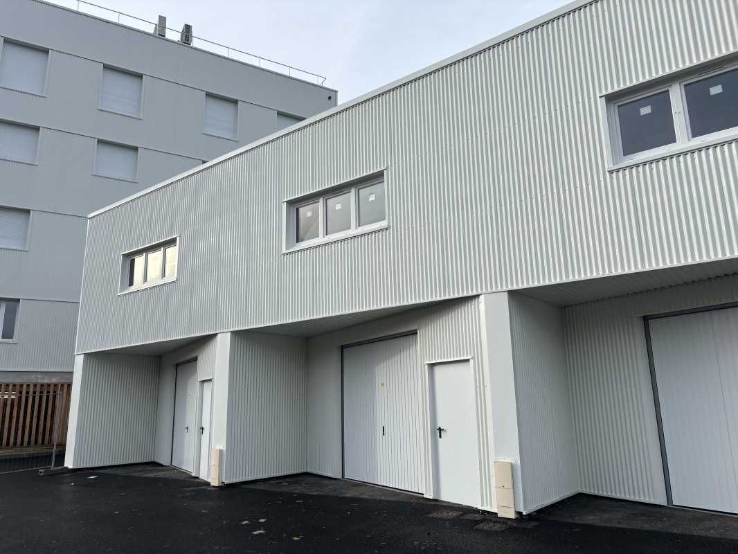 À VILLENAVE D'ORNON, au coeur d'une petite zone A