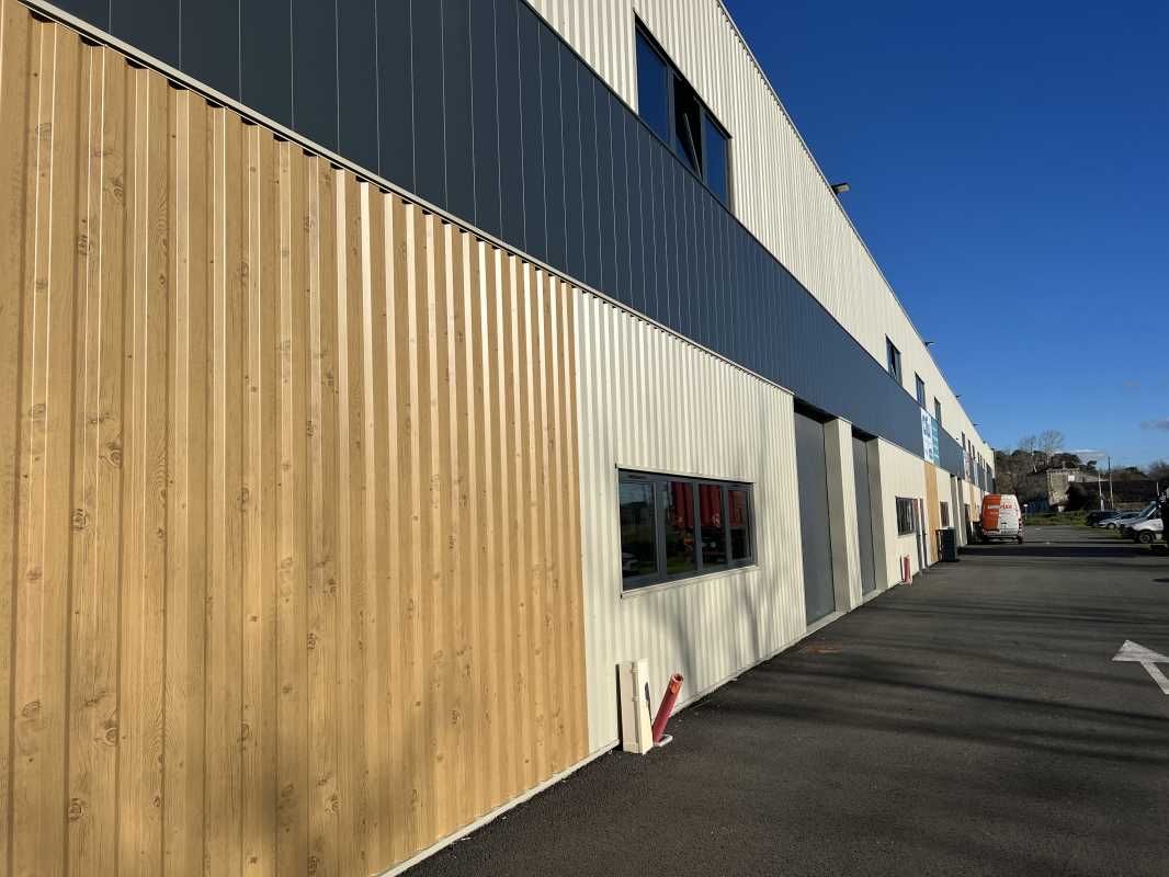 À SALLEBOEUF (33370), à l'Est de la métropole bor