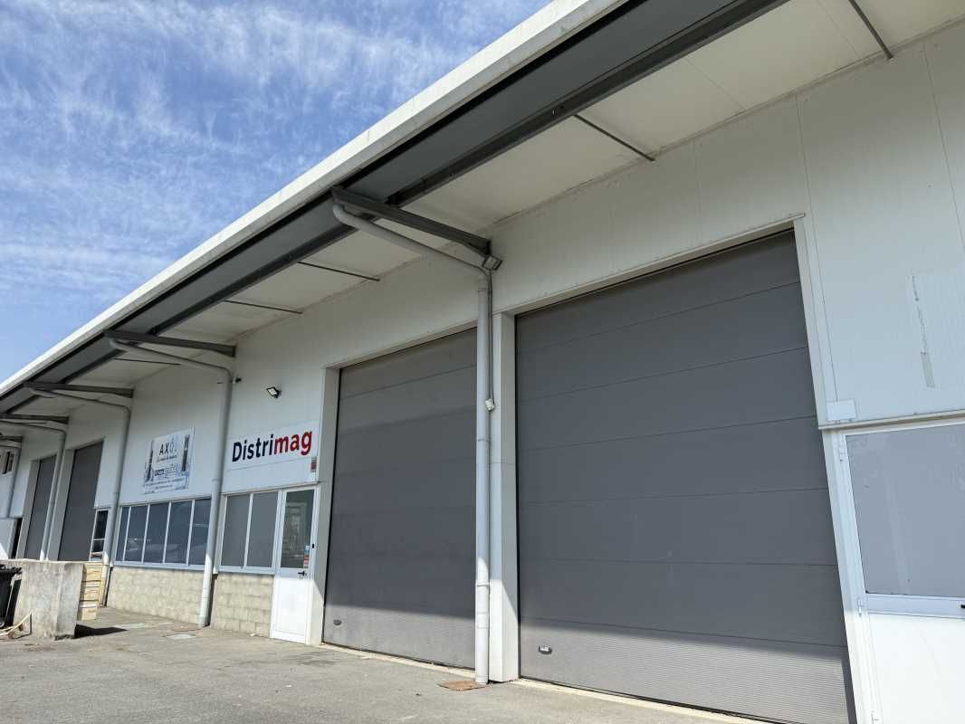 À,LE HAILLAN, au coeur de la zone de la Morandièr