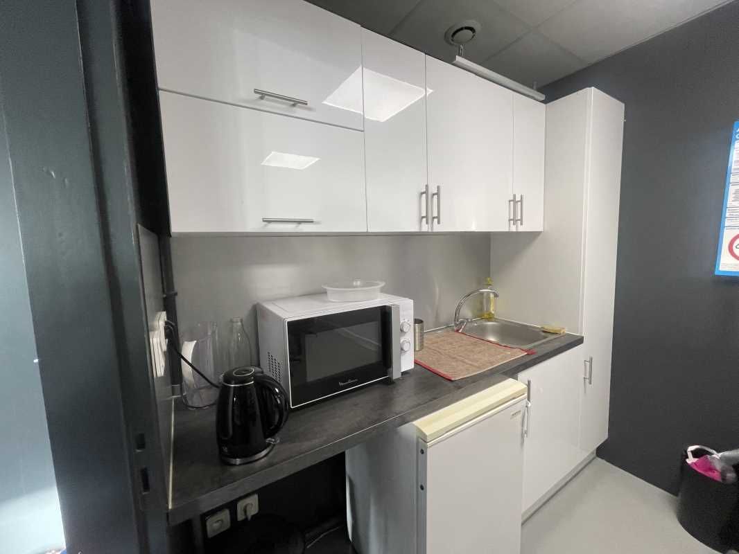 Situé sur le secteur de Bordeaux Lac, proche du P