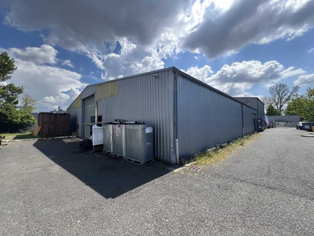 FAIR-RE vous propose à la vente un local d'activi