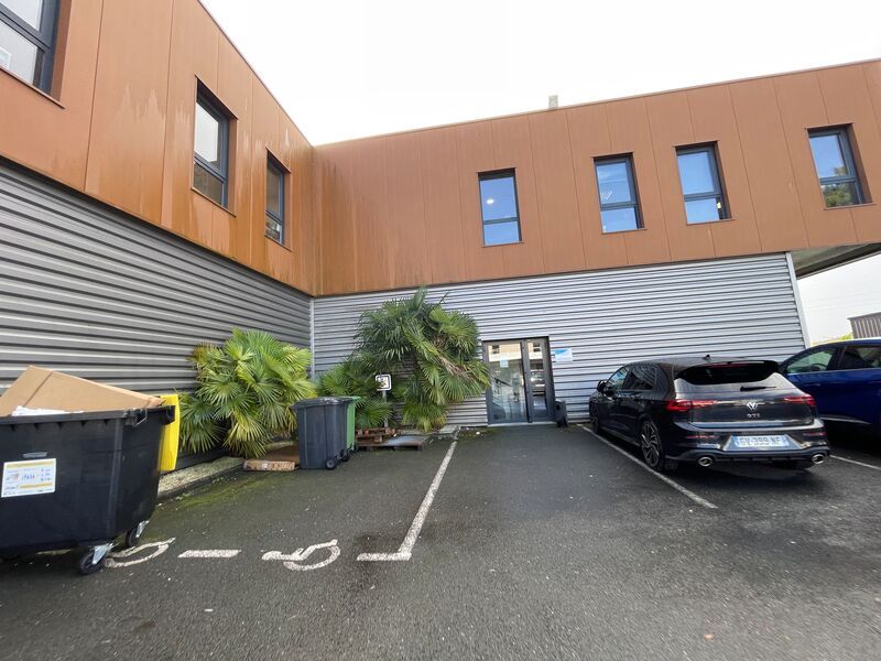 À CANÉJAN, au sein de la  Zone d'Activités ACTIPO