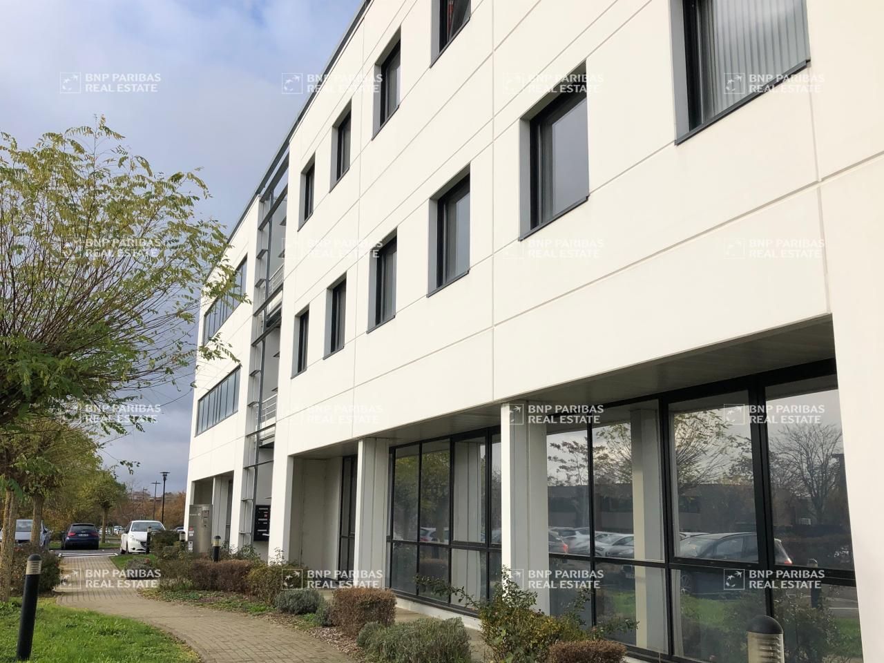 496.22 m² pour ce bureaux en location à Metz