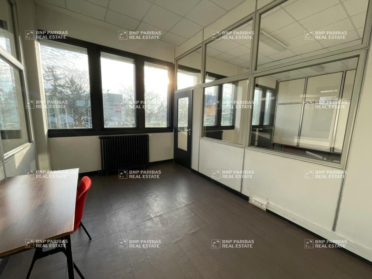 216 m² pour ce bureaux en location à Saint-herblain