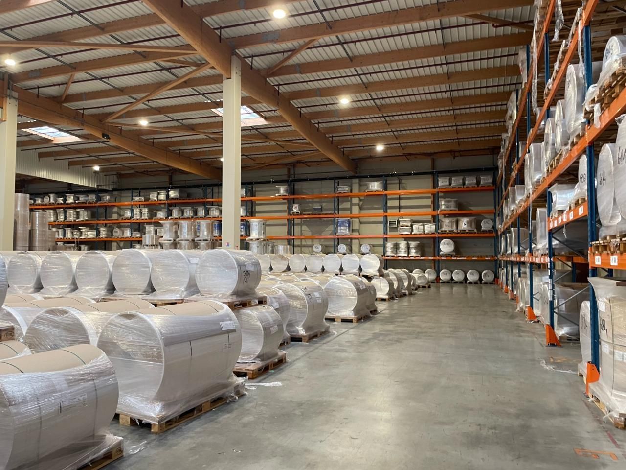 6702 m² pour cetentrepôts classe b en vente à Saint-geours-de-maremne