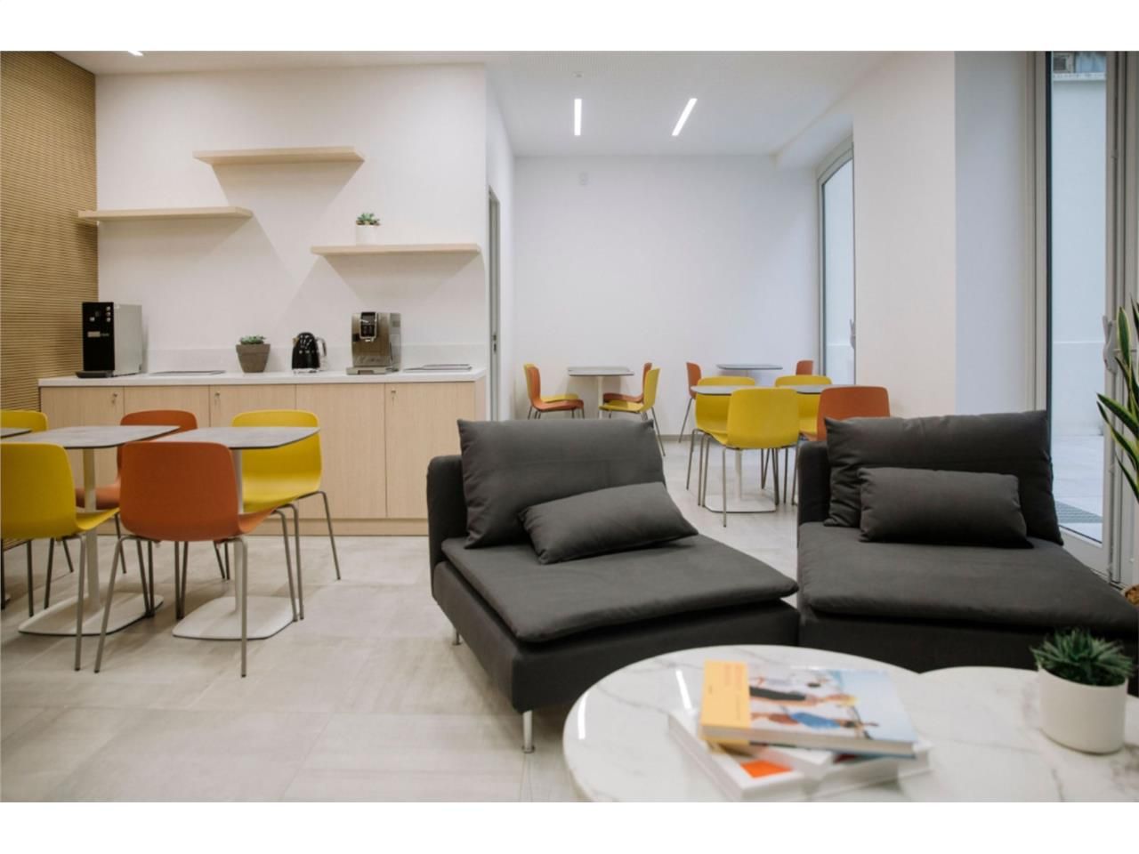 Cet espace de coworking haut de gamme parisien  p