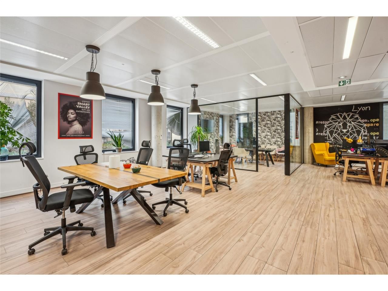 Savills Lyon vous propose un lot aménagé de 172 m