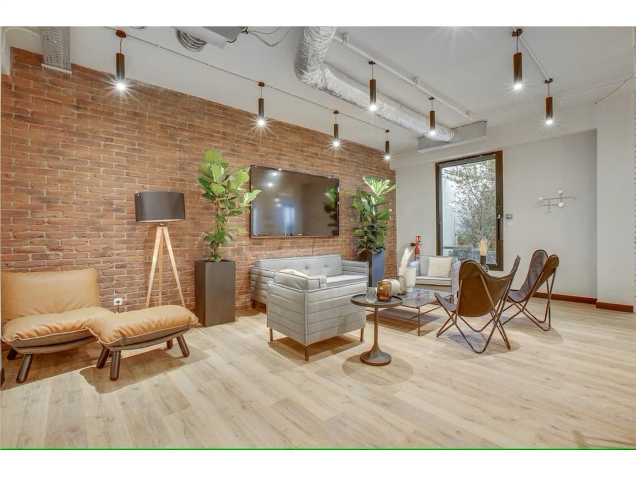 Location d'un espace de travail privatif entièrem