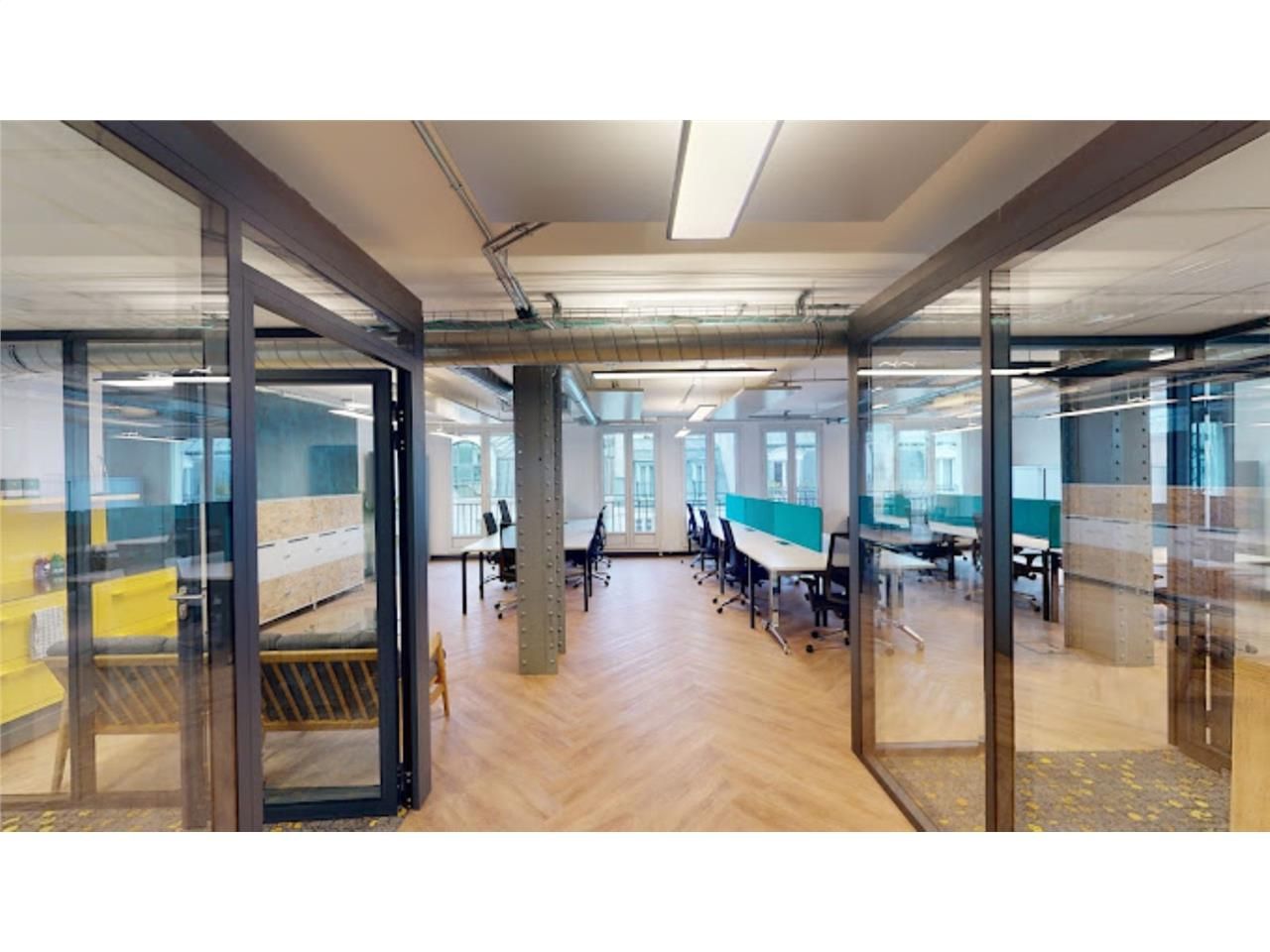 Location d'un espace de bureaux opéré à mi-chemin