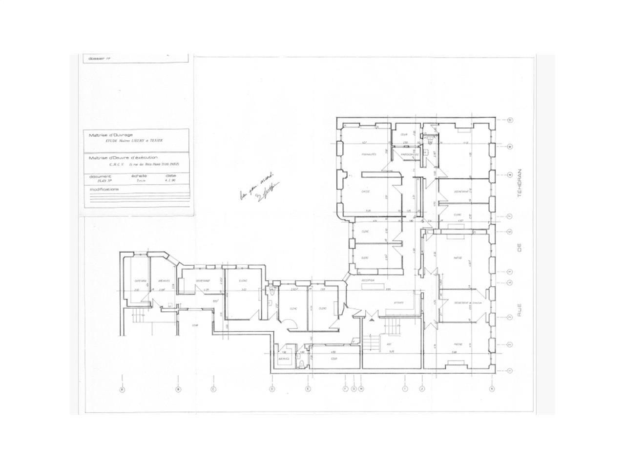 Vente bureaux 365 m² non divisibles
