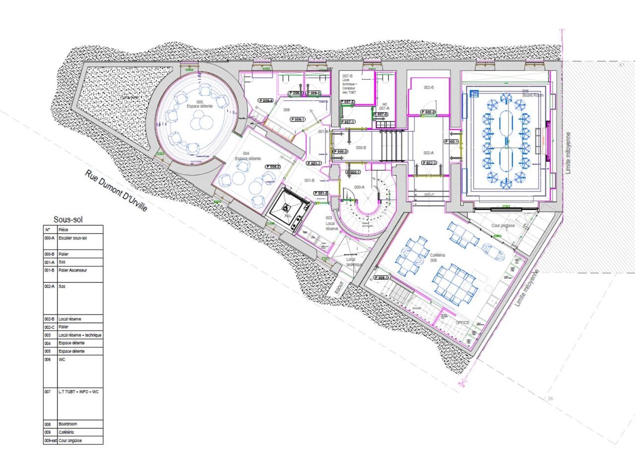 Location de bureaux PARIS - Contrat de prestations de service -  0 m² non divisibles