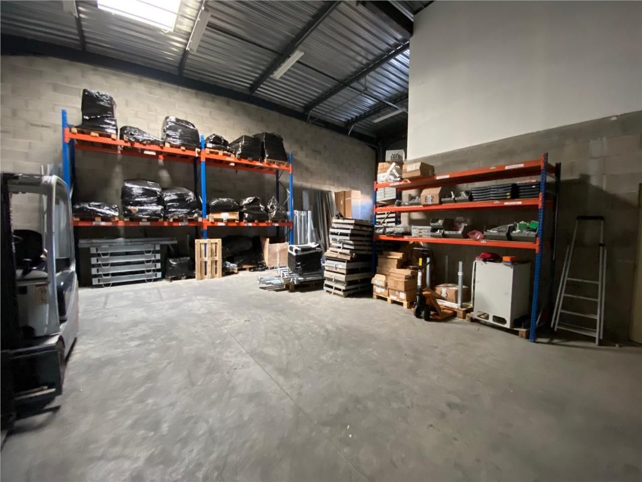 SAVILLS Lyon vous propose à la location un local