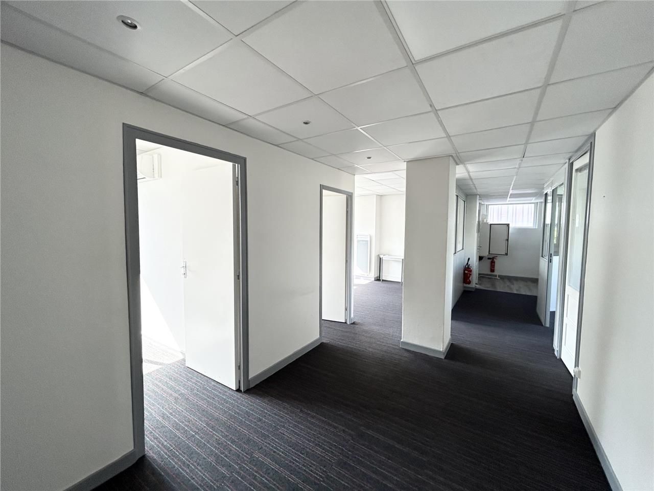 Savills vous propose à la location des bureaux ré