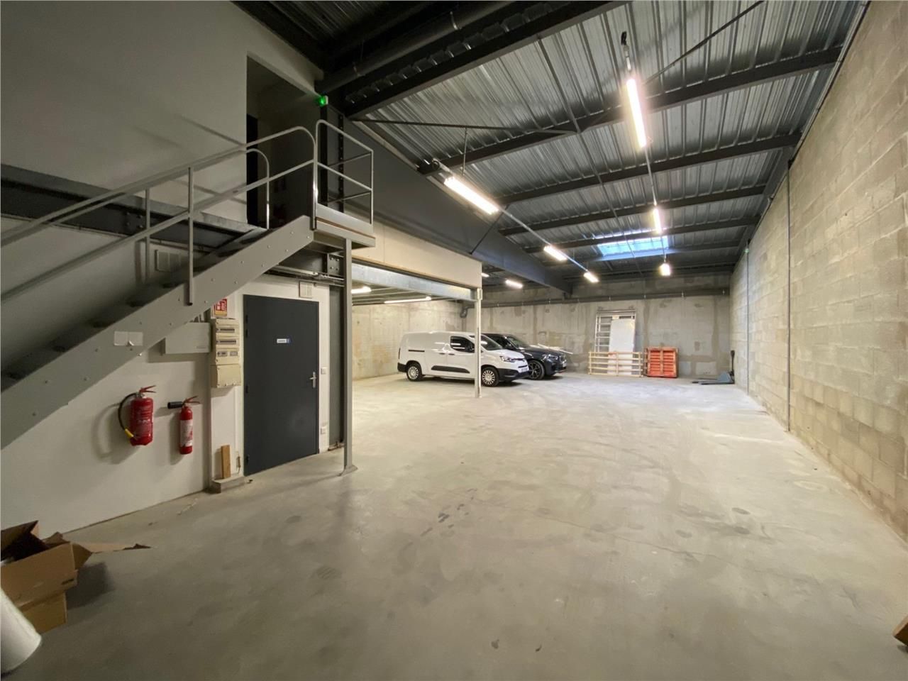 Savills Lyon vous propose à la vente une cellule 