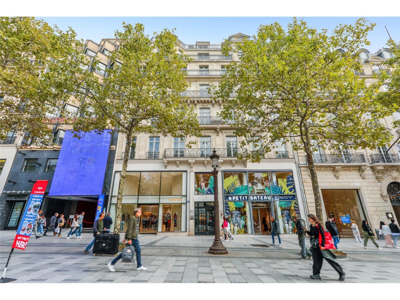 Savills vous propose à la location, au sein d'un 