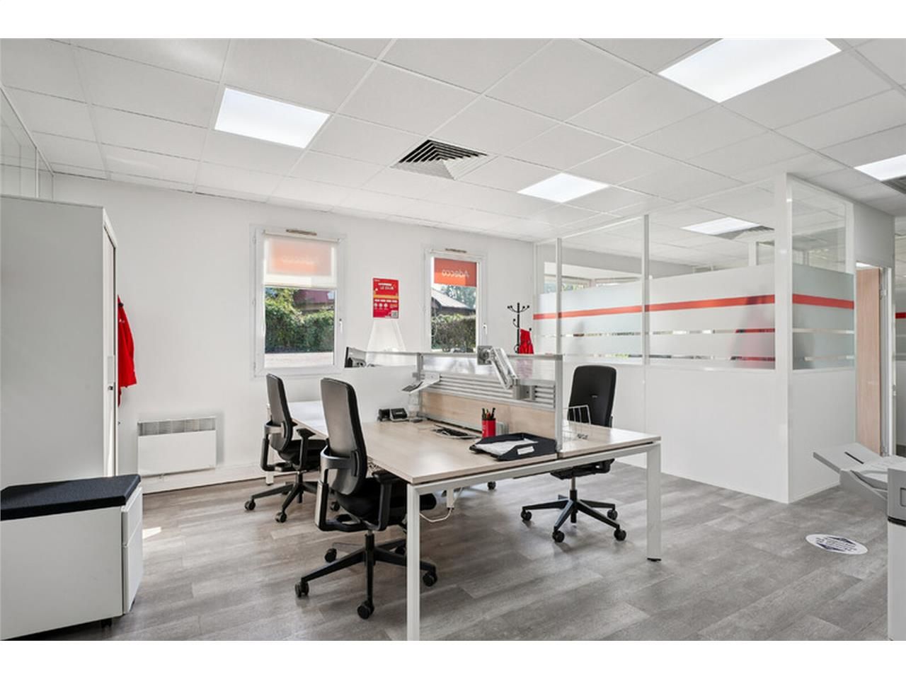 Savills vous propose à la location un plateau de