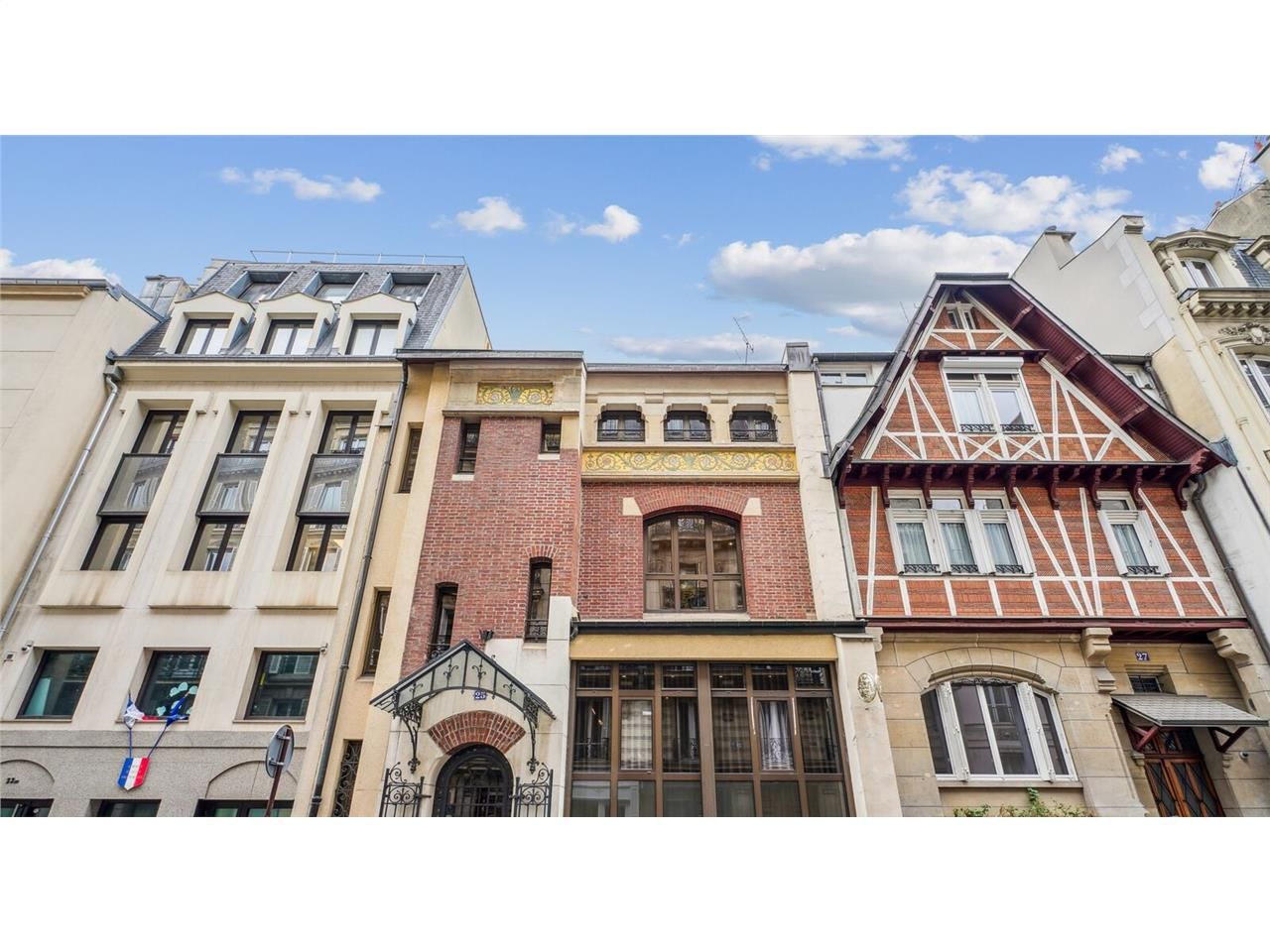 Savills vous propose une sous location plug & pla