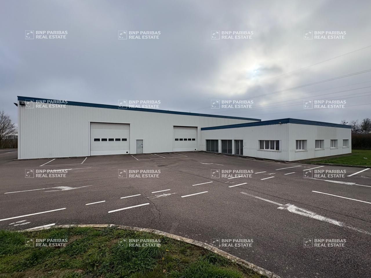 Location Activité 1278 m² non divisibles 21850 Saint-apollinaire