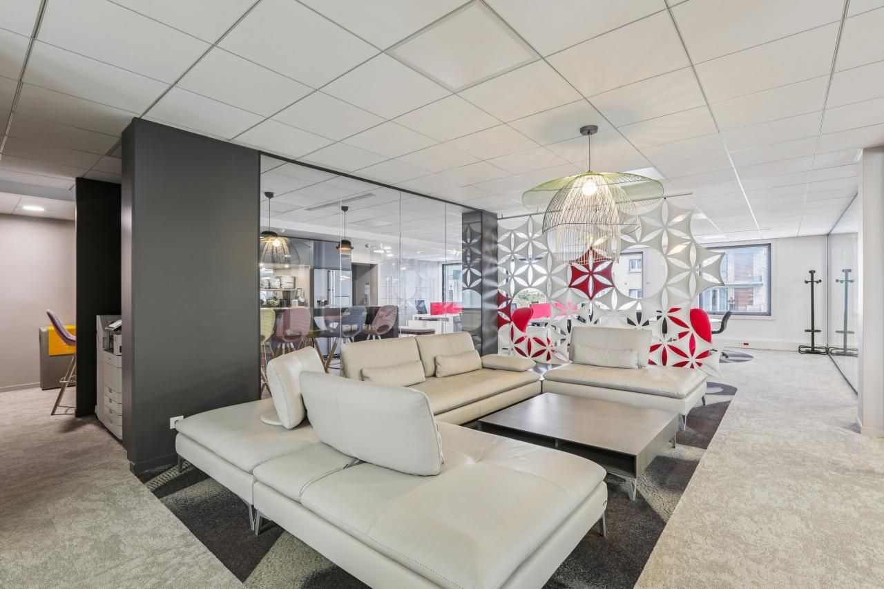 758 m² pour ce bureaux en location à Charenton le pont